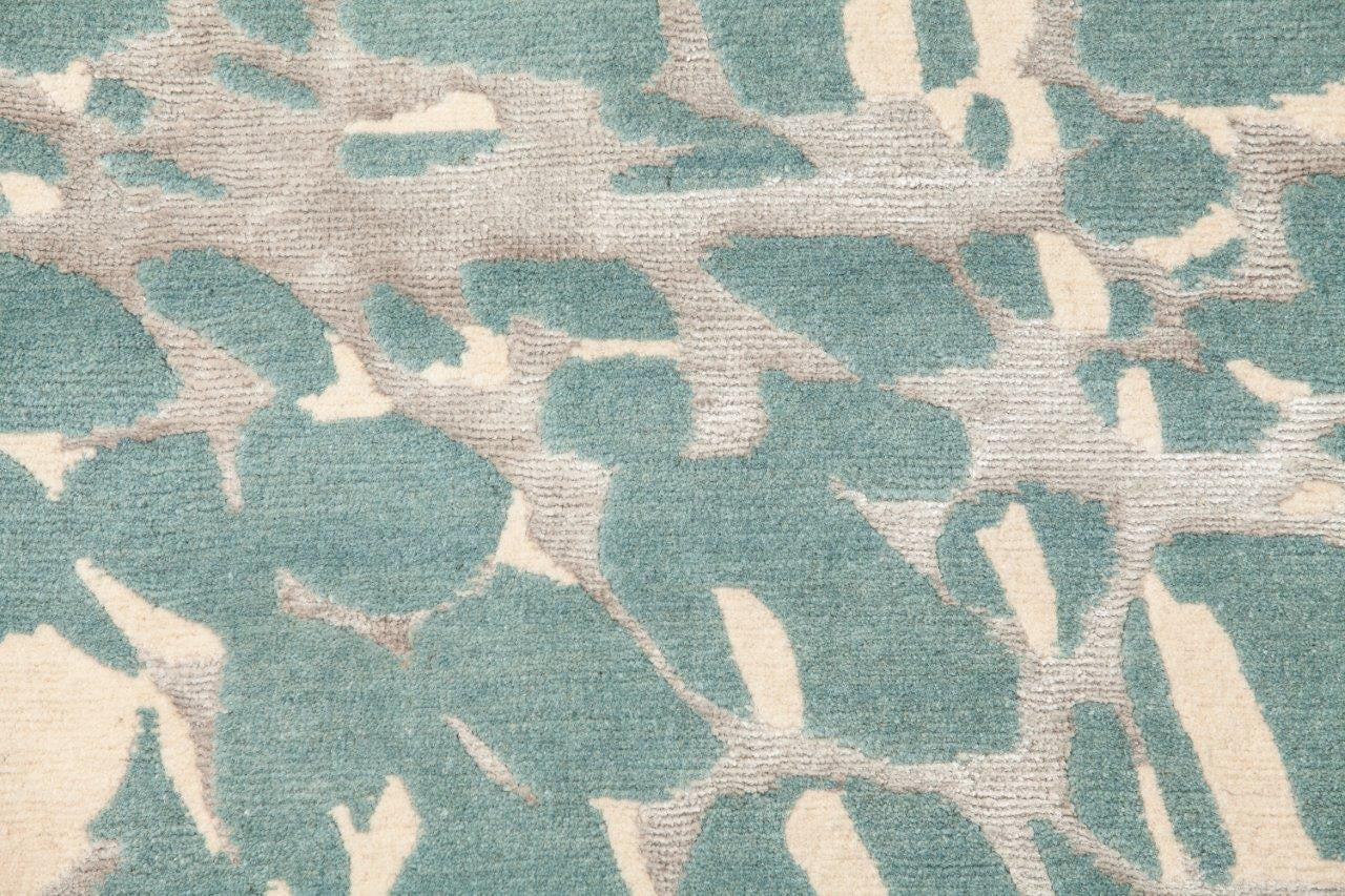 Scales 8x10 Wool/Silk